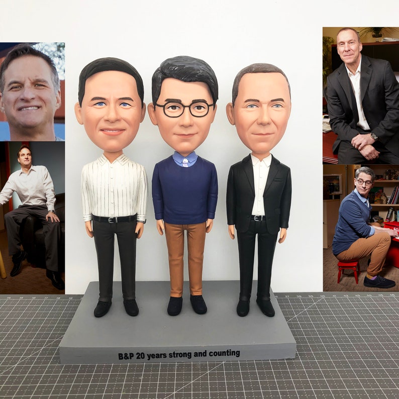 Fully Customizable 3 person Custom Bobblehead With Engraved Text