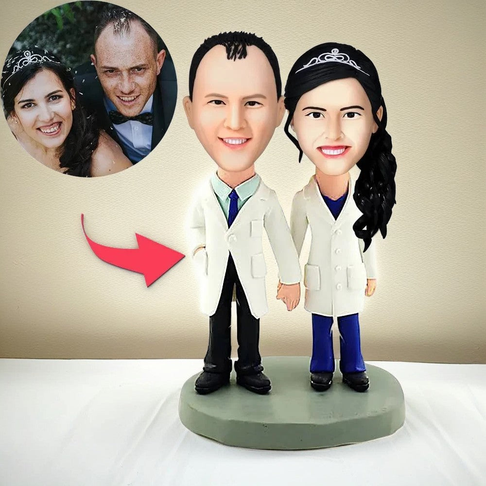 Doctors Couple Custom Bobblehead With Engraved Text