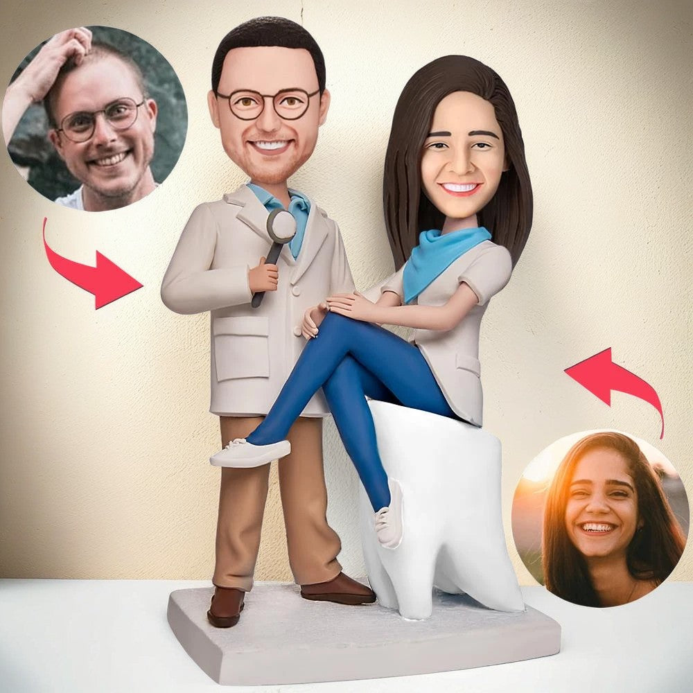 The Dentist Couples Custom Bobblehead With Engraved Text