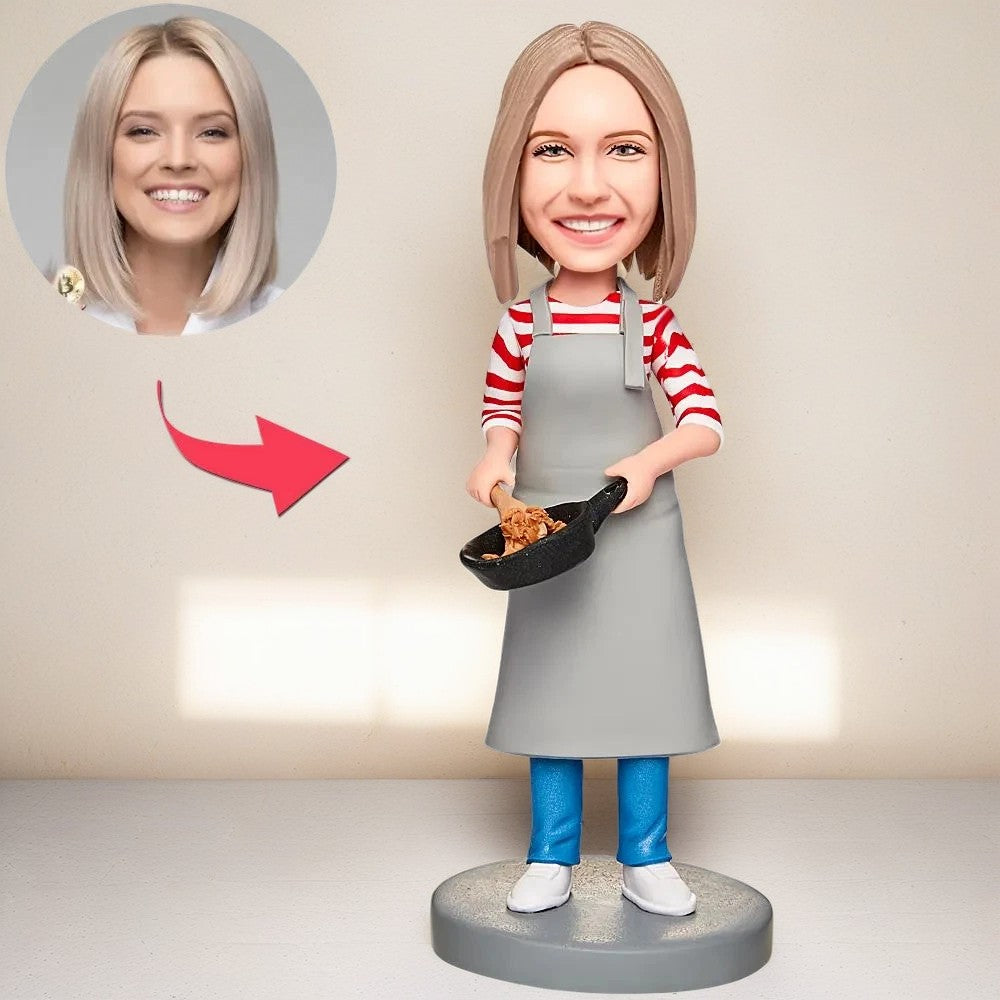 Cooking Mom Custom Bobblehead With Engraved Text